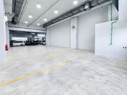 Carros Centre (D25), Factory #624022221